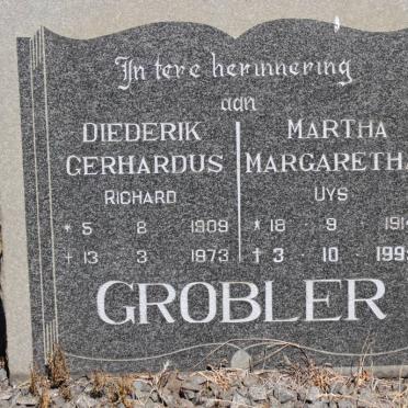 GROBLER Diederik Gerhardus Richard 1909-1973 &amp; Martha Margaretha UYS 1914-1995