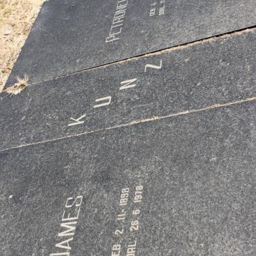 KUNZ James 1898-1978 &amp; Petronella 1920-2002