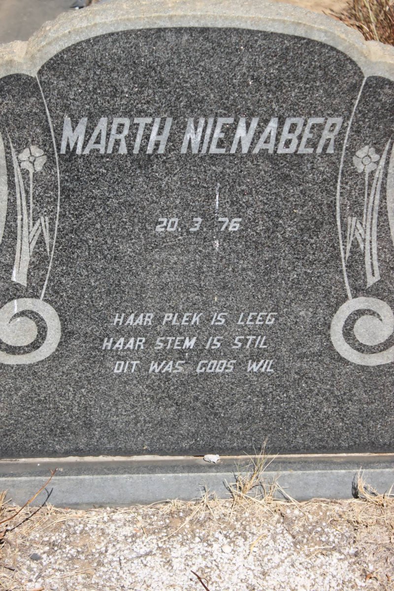 NIENABER Marth 1976-