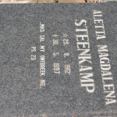 STEENKAMP Aletta Magdalena 1912-1997