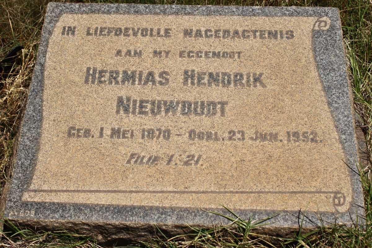 NIEUWOUDT Hermias Hendrik 1870-1952