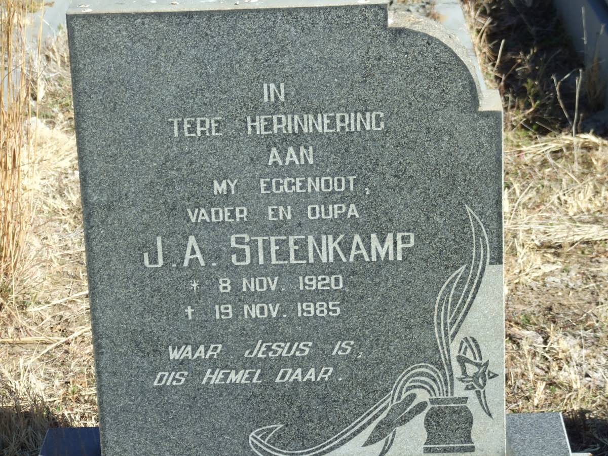 STEENKAMP J.A. 1920-1985