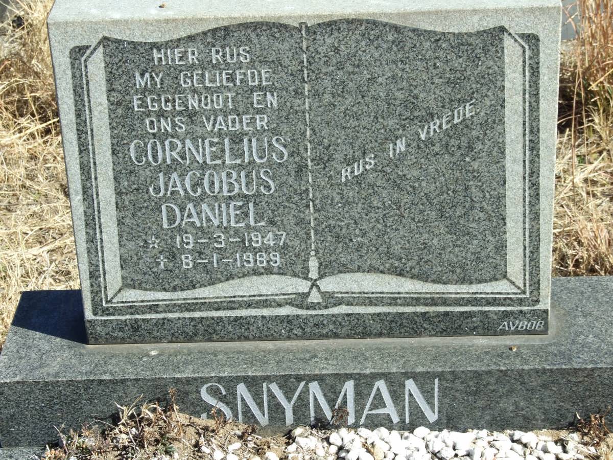 SNYMAN Cornelius Jacobus Daniel 1947-1989