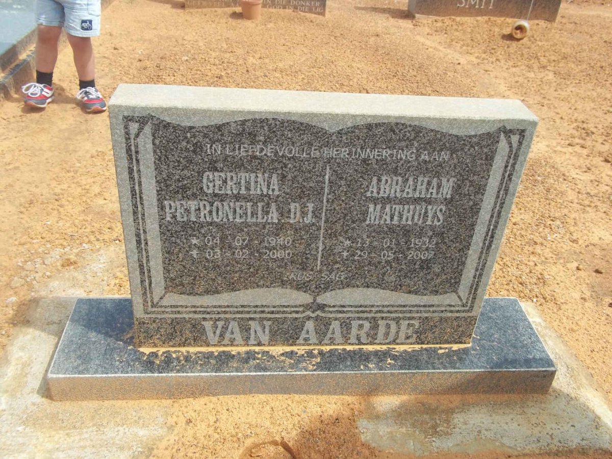 AARDE Abraham Mathuys, van 1932-2007 &amp; Gertina Petronella D.J. 1940-2000