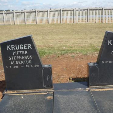KRÜGER Pieter Stephanus Albertus 1898-1981 &amp; Claudia 1919-1992