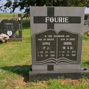 FOURIE P.J. 1943-1999 :: FOURIE W.A.D. 1974-1999 