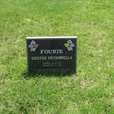 FOURIE Hester Petronella 1919-1998