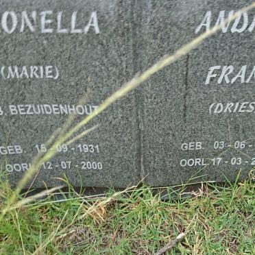 KRUGER Michael Andries Frans 1933-2015 &amp; Maria Petronella BEZUIDENHOUT 1931-2000