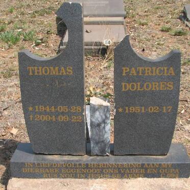 JEFFERIS Thomas 1944-2004 &amp; Patricia Dolores 1951-