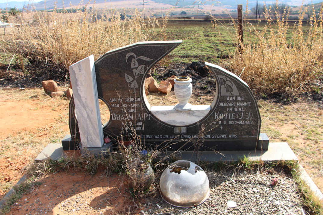 BEETGE A.P. -1984 &amp; J.J. MARAIS 1930-