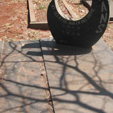 VUUREN Hans, van 1951-1989