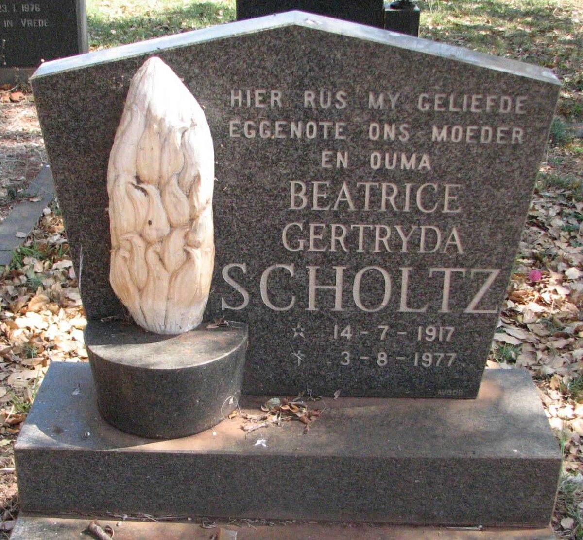 SCHOLTZ  Beatrice Gertyda 1917-1977