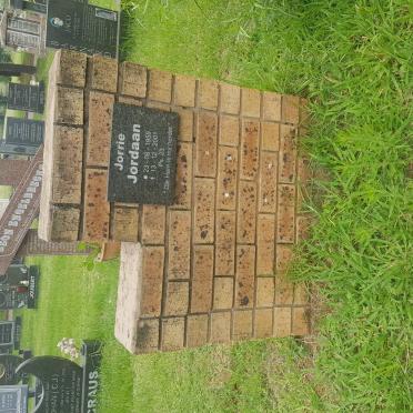 JORDAAN Jorrie 1959-2001