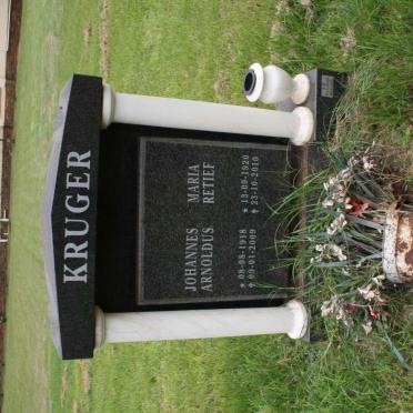 KRUGER Johannes Arnoldus 1918-2009 &amp; Maria RETIEF 1920-2010