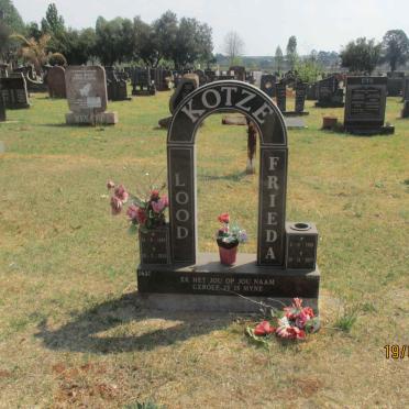 KOTZE Lood 1920-2006 &amp; Frieda 1928-2017