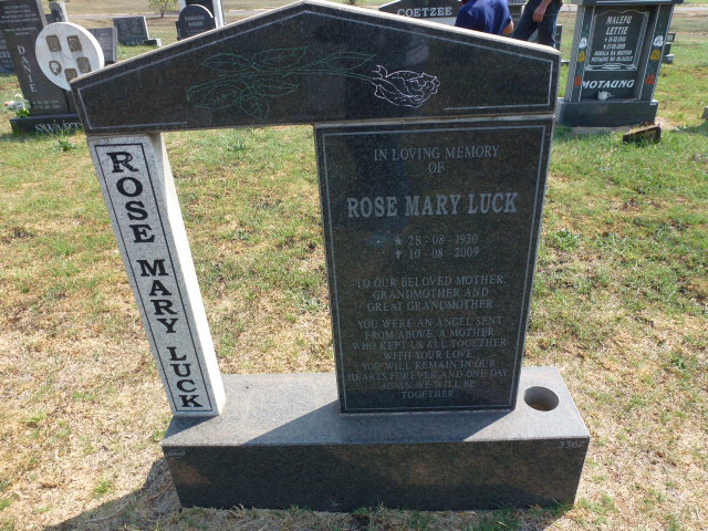 LUCK Rose Mary 1930-2009