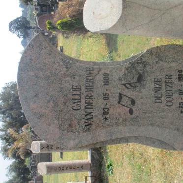 MERWE Callie, van der 1980-  :: COETZER Denize 1984-