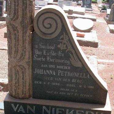 NIEKERK Johanna Petronella, van nee VAN DEN BERG 1896-1988