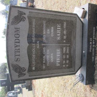 STRYDOM Pietie 1926-2003 &amp; Sarie 1932-