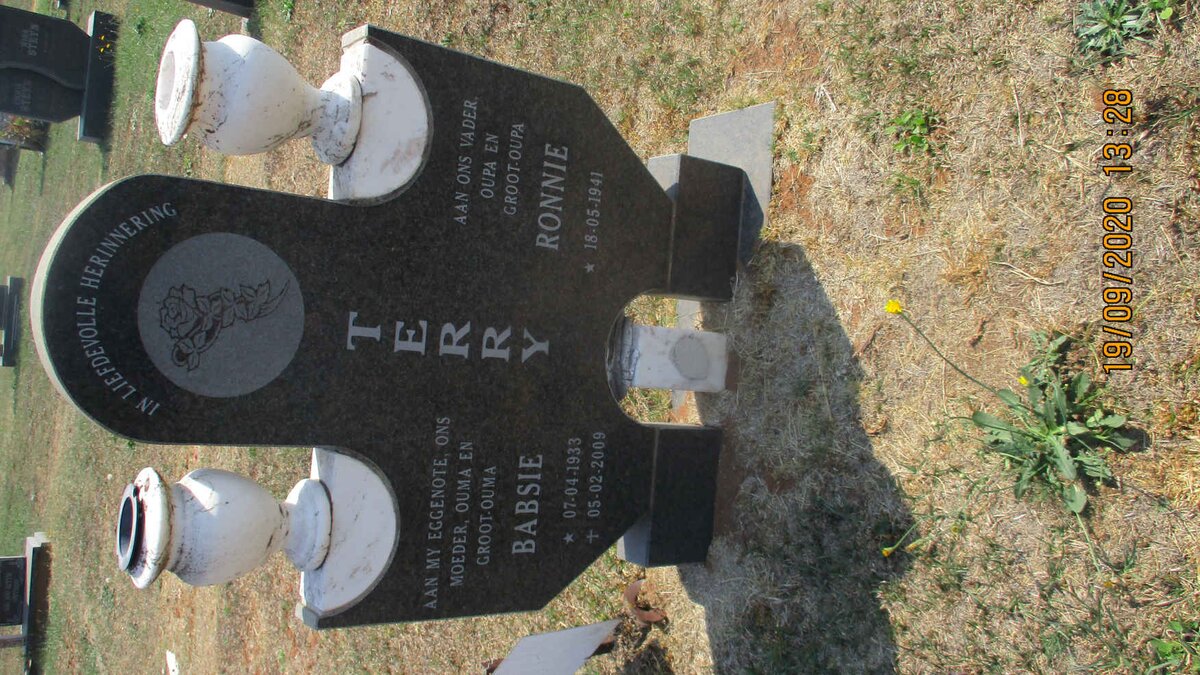 TERRY Ronnie 1941- &amp; Babsie 1933-2009