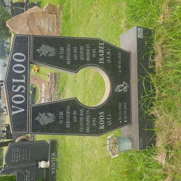 VOSLOO J.T. 1940-2002 &amp; I.E.M. 1945-