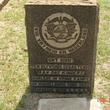 4. Konsentrasiekamp gedenksteen