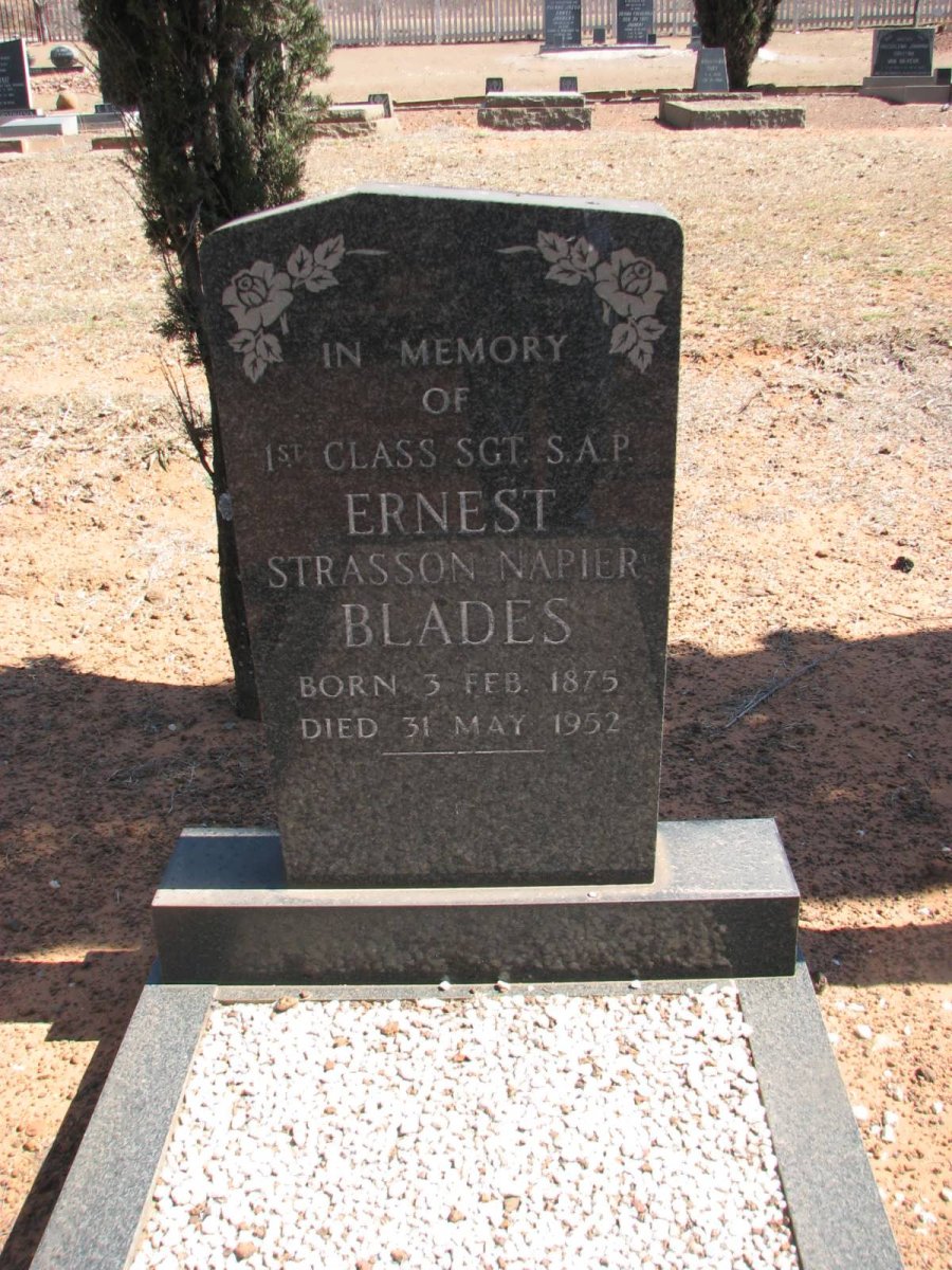 BLADES Ernest Strasson Napier 1875-1952