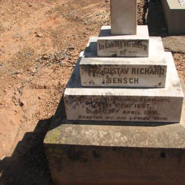 B - Vanne :: Surnames - B