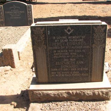 EDWARDS Percy -1945 &amp; Elizabeth Ann 1881-1956