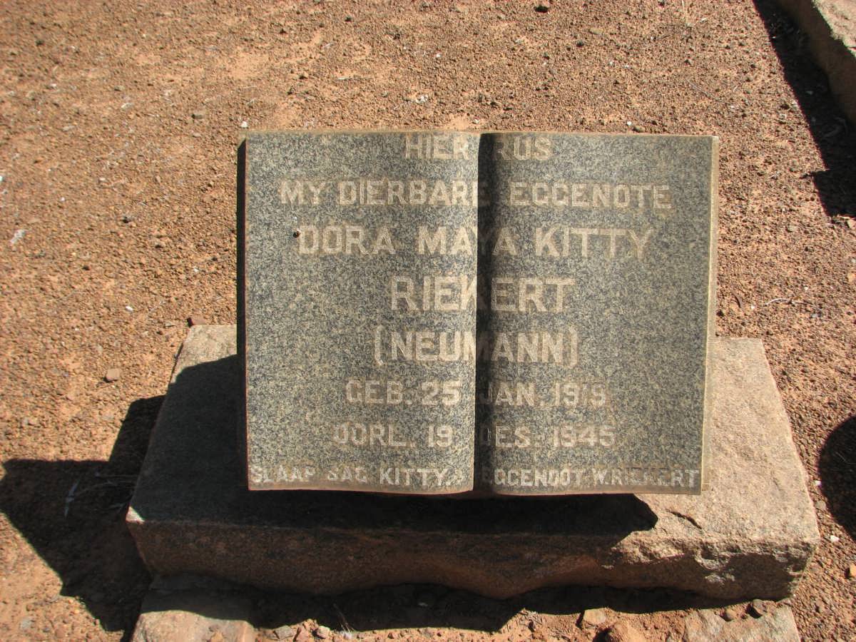 RIEKERT Dora Maya Kittie nee NEUMANN 1919-1945