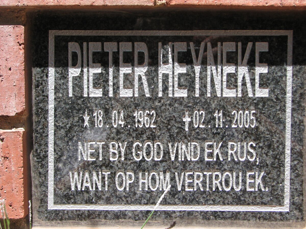HEYNEKE Pieter 1962-2005