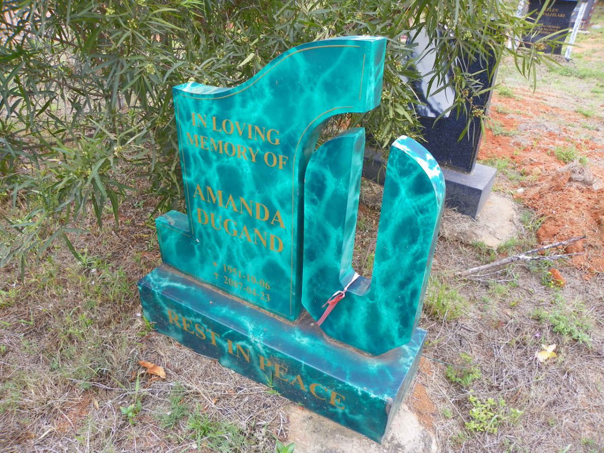 DUGAND Amanda 1951-2007