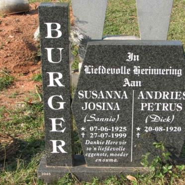 BURGER Andries Petrus 1920- &amp; Susanna Josina 1925-1999
