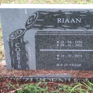 BEZUIDENHOUT Riaan 1956-2002 :: BEZUIDENHOUT Corrie 1934-