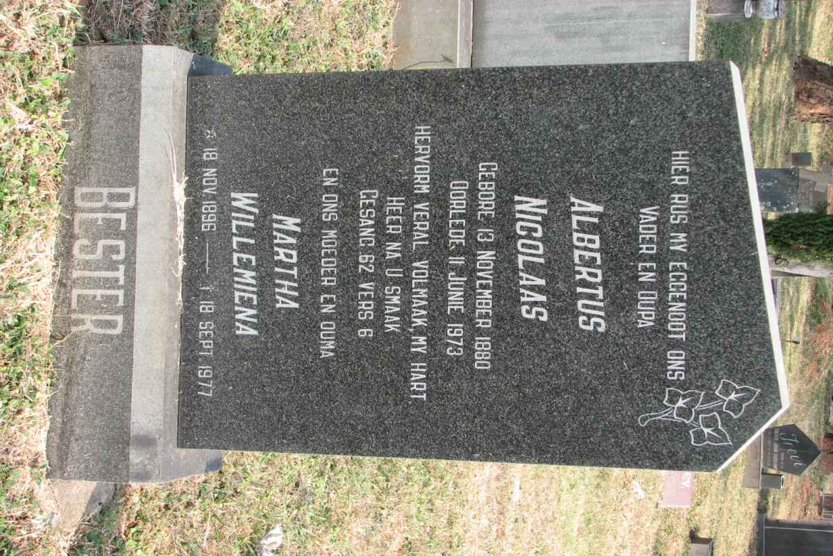 BESTER Albertus Nicolaas 1880-1973 &amp; Martha Willemiena 1896-1977