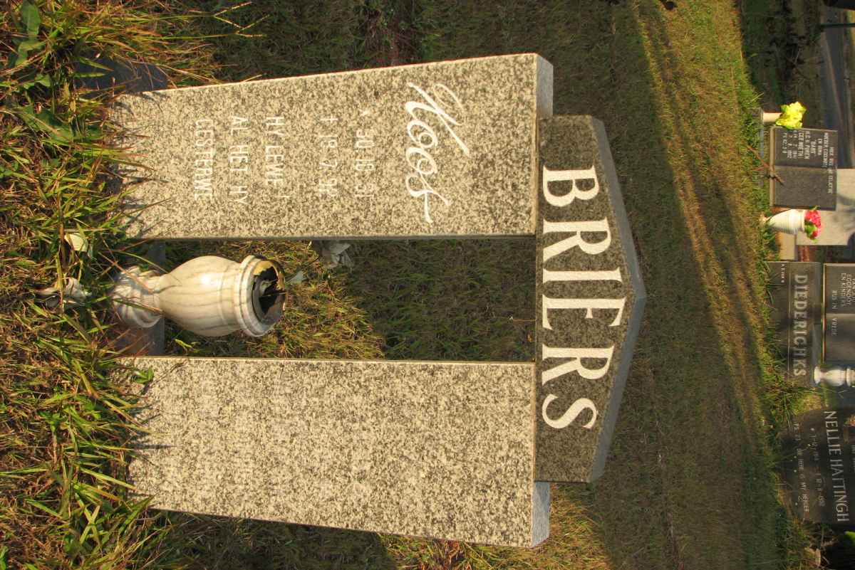 BRIERS Koos 1951-1992