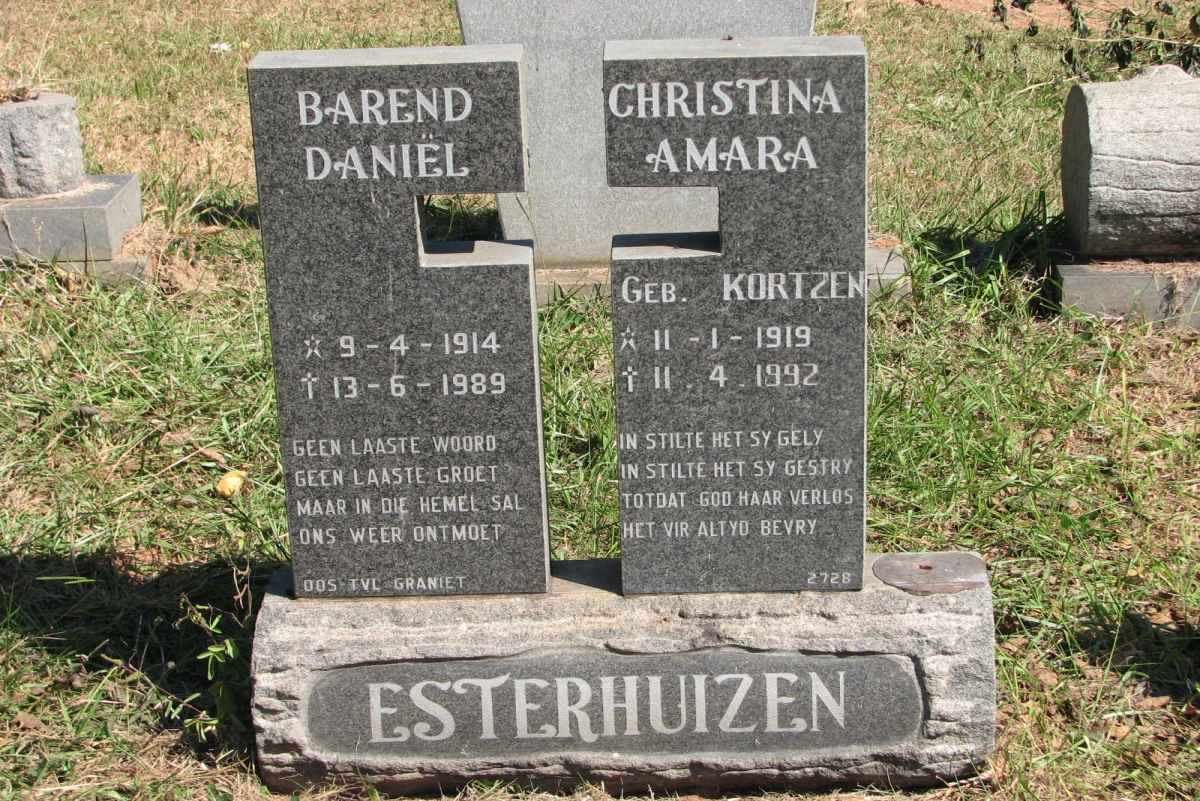 ESTHERHUIZEN Barend Daniël 1914-1989 &amp; Christina Amara KORTZEN 1919-1992
