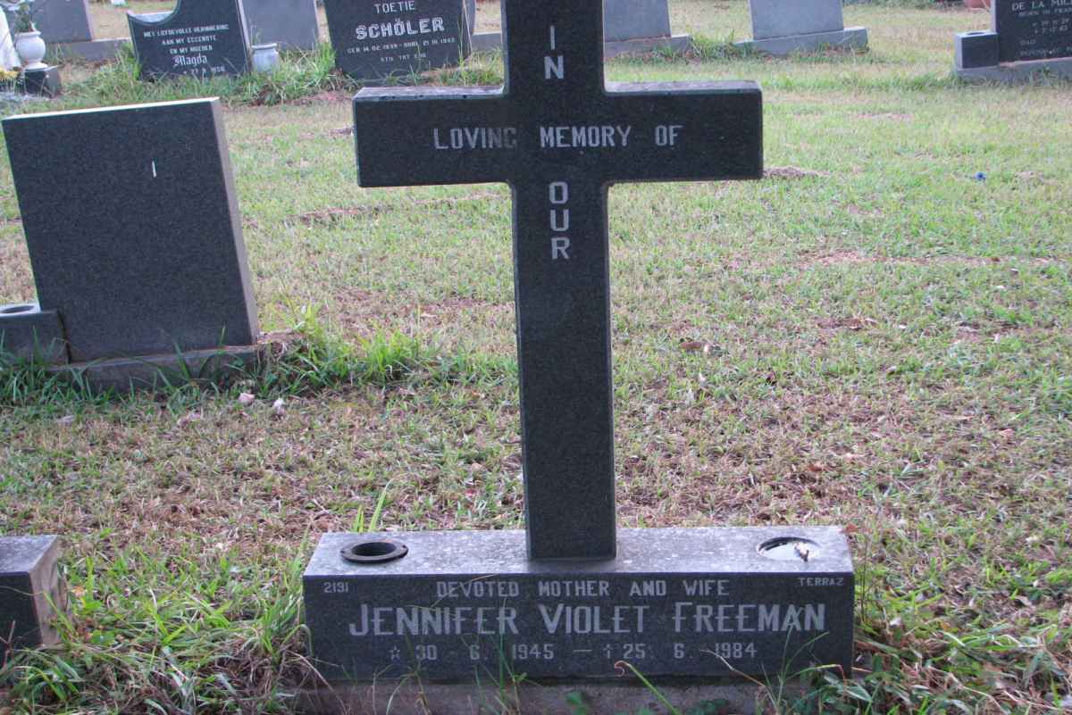 FREEMAN Jennifer Violet 1945-1984