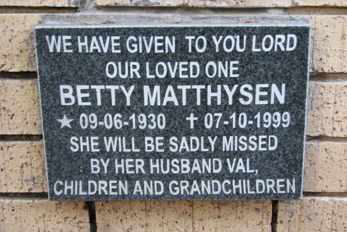 MATTHYSEN Betty 1930-1999