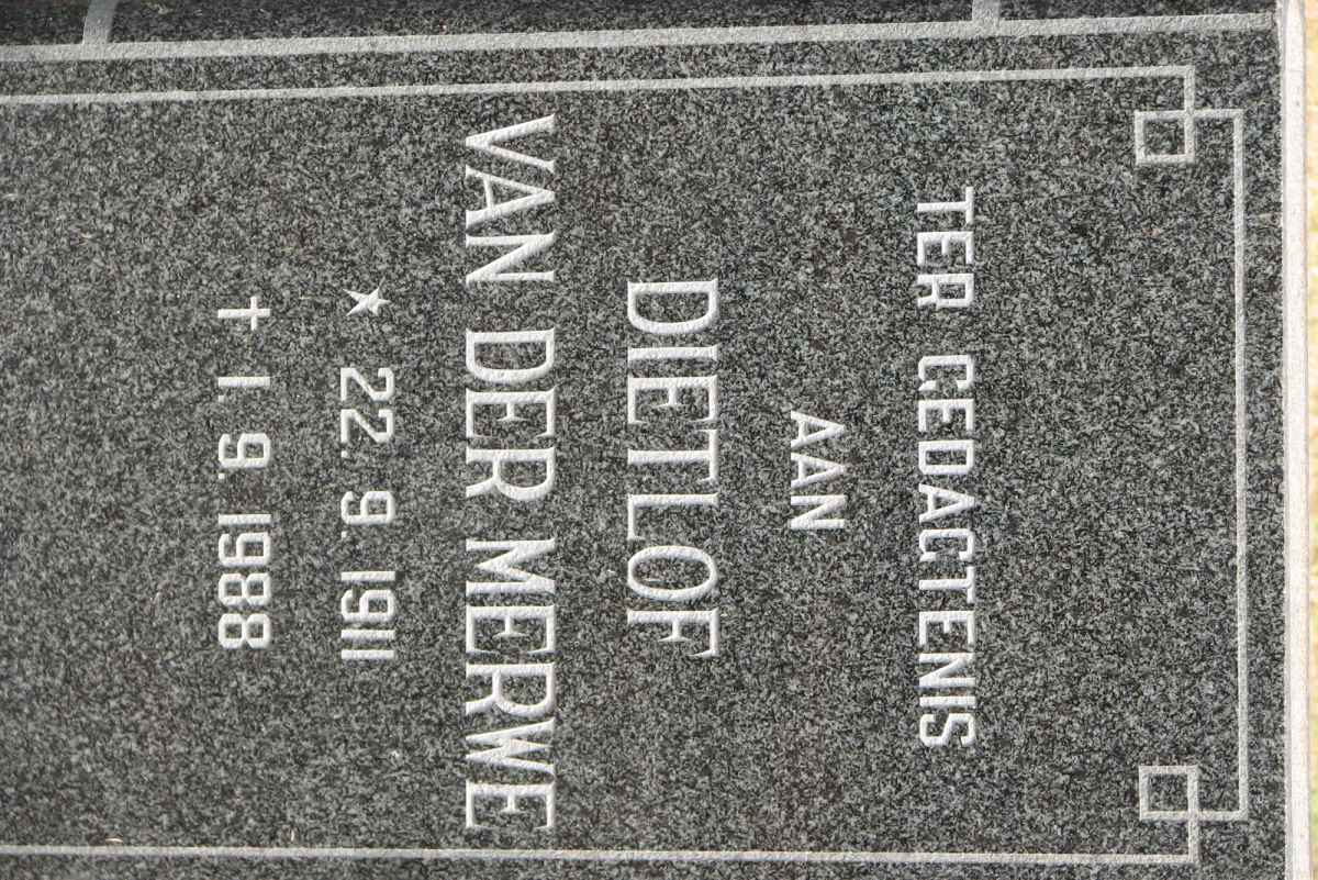MERWE Dietlof, van der 1911-1988