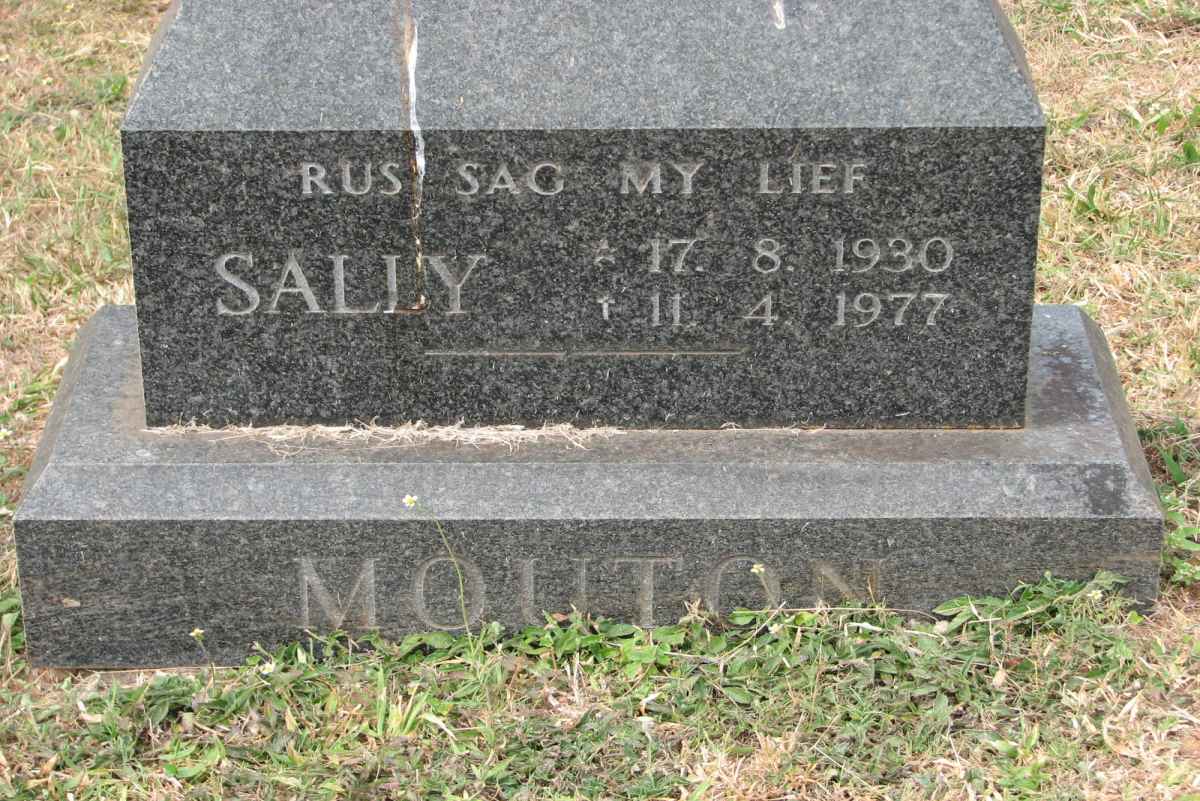 MOUTON Sally 1930-1977