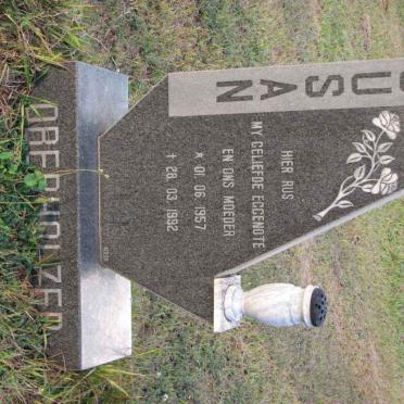 OBERHOLZER Susan 1957-1992