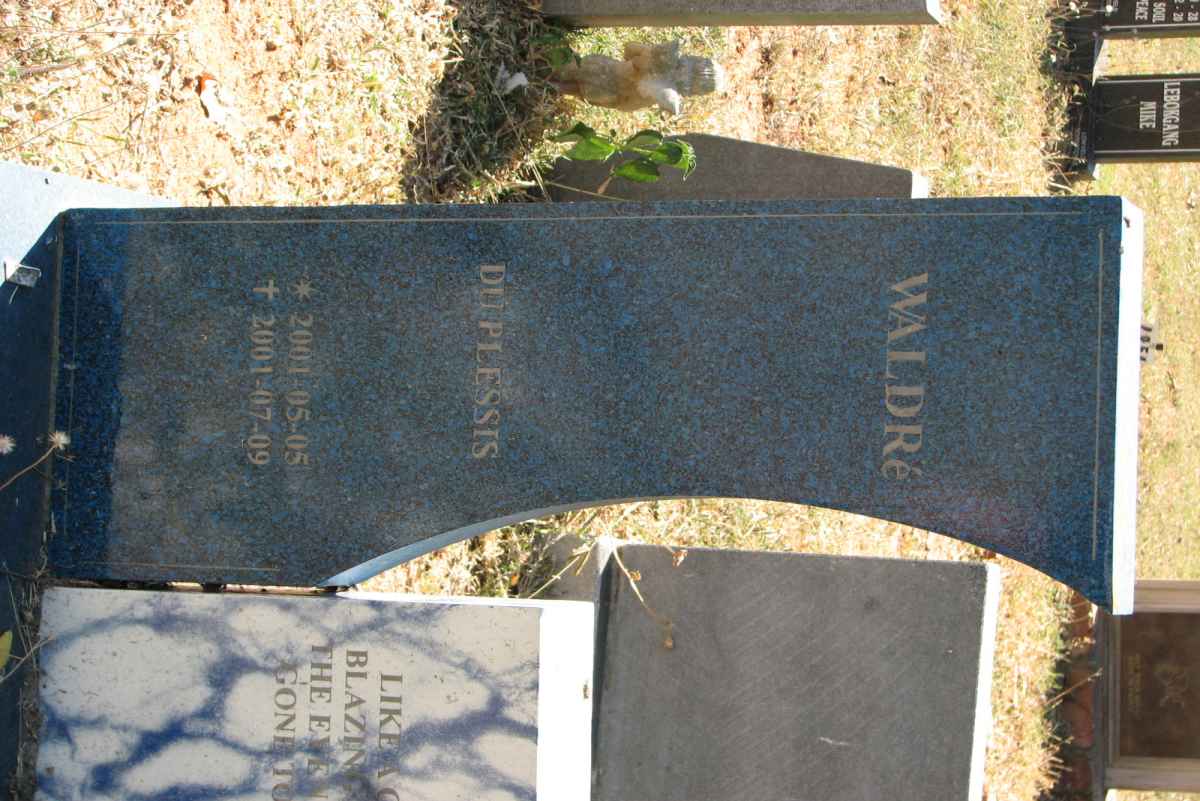 PLESSIS Waldré, du 2001-2001