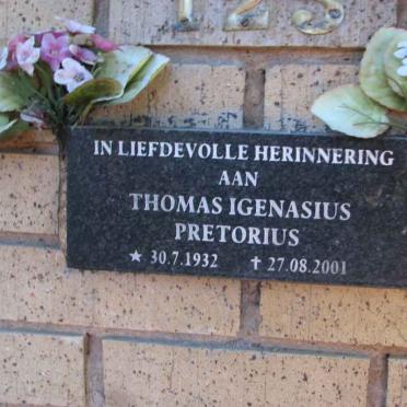 PRETORIUS Thomas Igenasius 1932-2001
