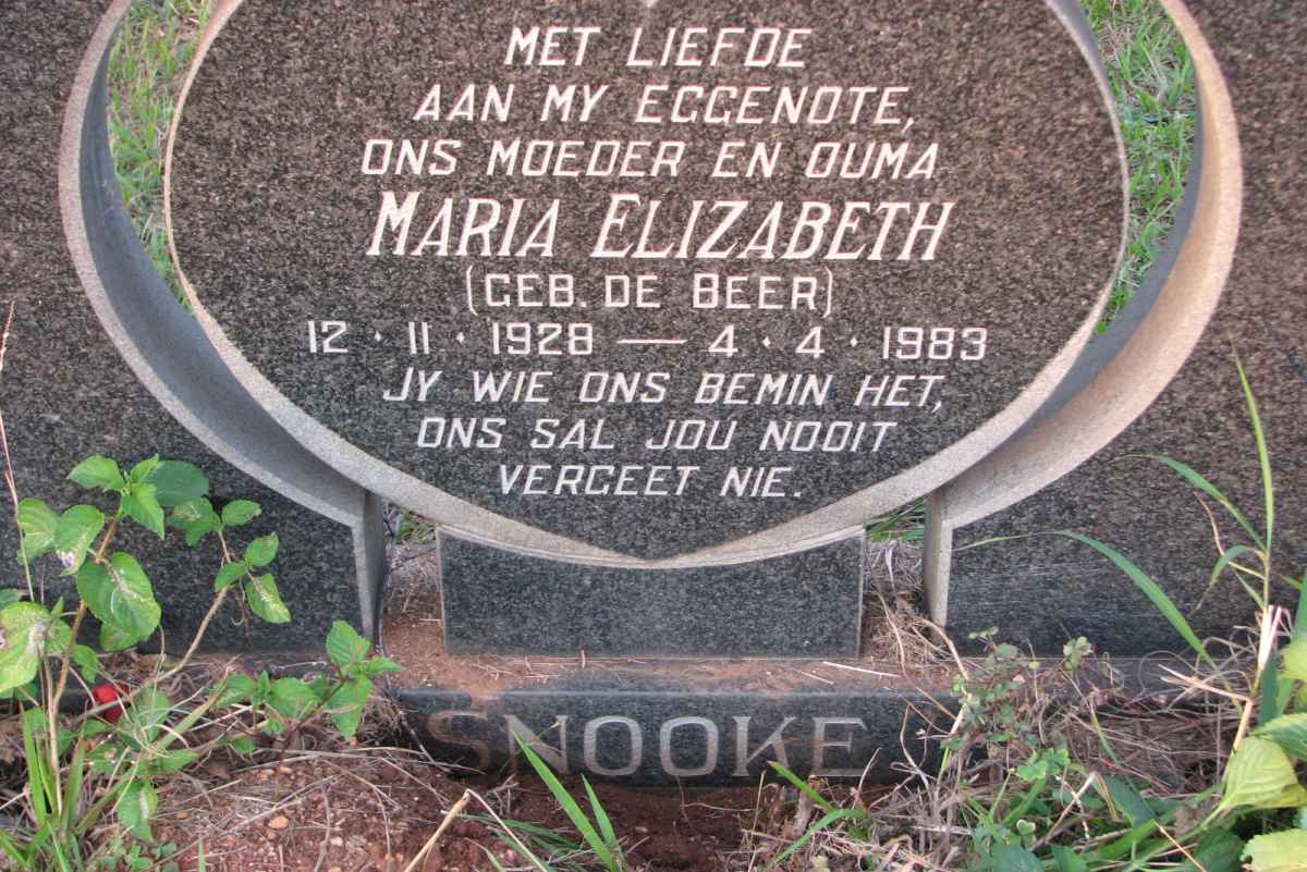 SNOOKE Maria Elizabeth nee DE BEER 1928-1983