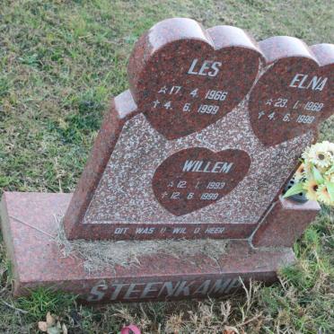 STEENKAMP Les 1966-1999 &amp; Elna 1968-1999 :: STEENKAMP Willem 1993-1999