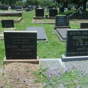 STEENEKAMP Hendrik Johannes 1896-1977 &amp; Aletta Johanna 1909-2000