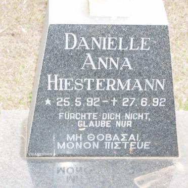 HIESTERMANN Danielle Anna 1992-1992