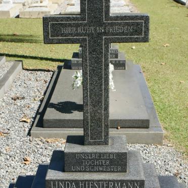 HIESTERMANN Linda 1959-1976