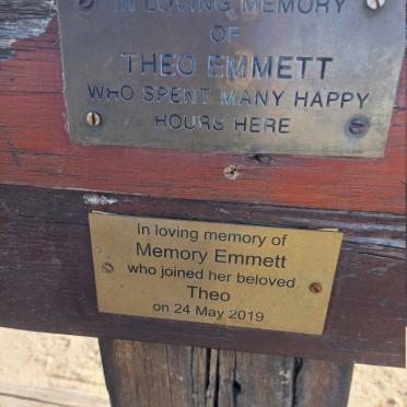 EMMETT Theo &amp; Memory -2019